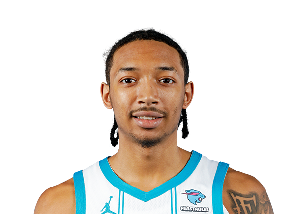 https://img.xiangshunxiangjiao.com/img/basketball/player/8eed566b017660b425d0e1491f323bb4.png